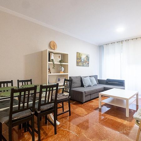 Apartamento New Folch Sevilla A Ngoại thất bức ảnh