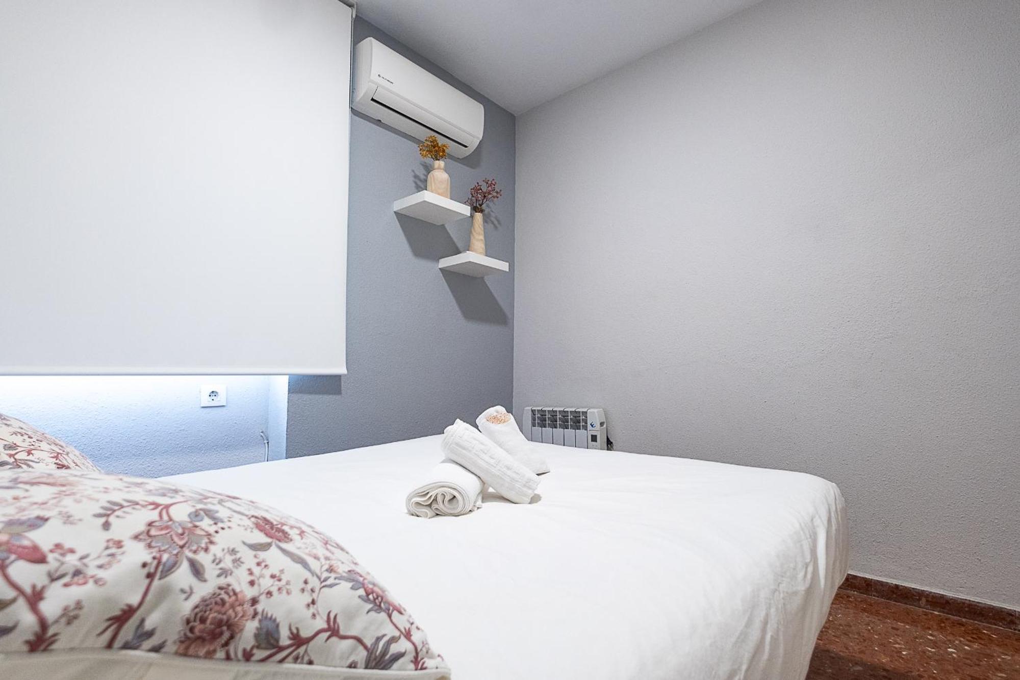 Apartamento New Folch Sevilla A Ngoại thất bức ảnh