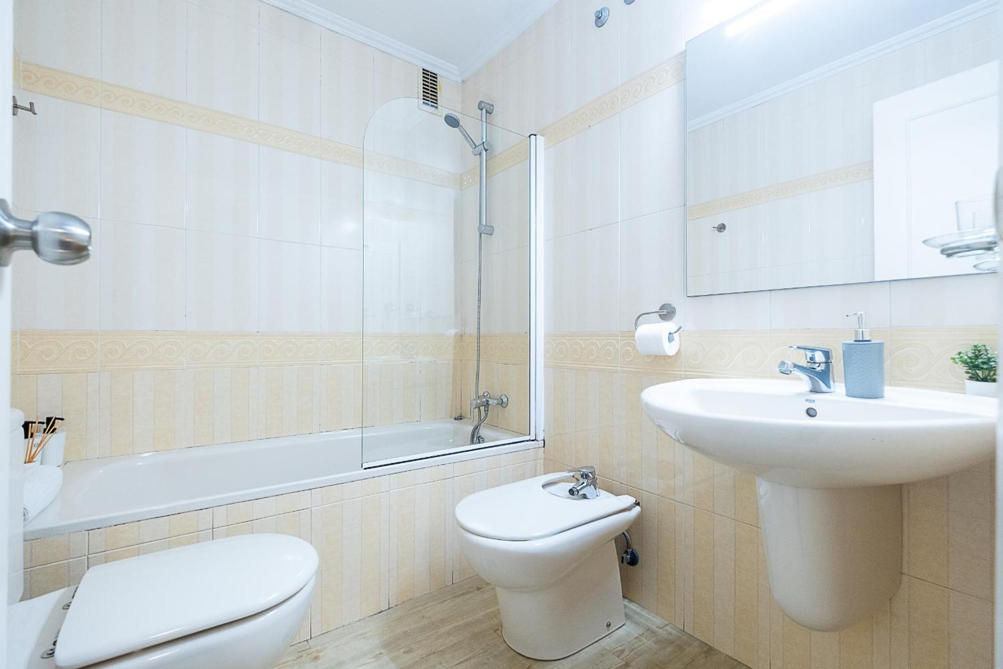 Apartamento New Folch Sevilla A Ngoại thất bức ảnh