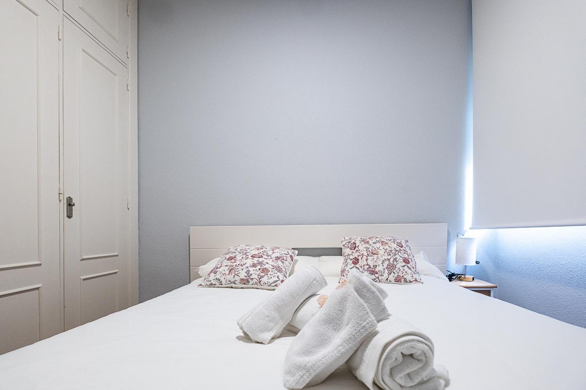 Apartamento New Folch Sevilla A Ngoại thất bức ảnh