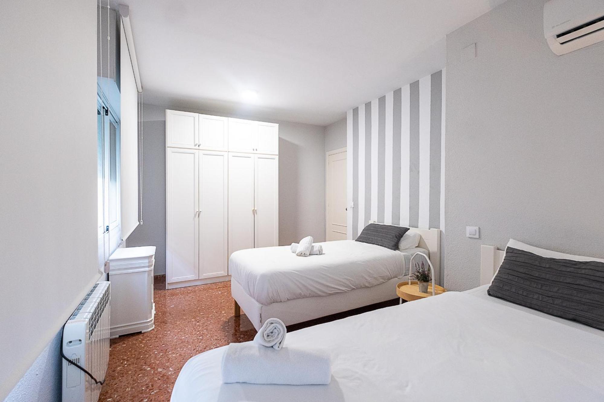 Apartamento New Folch Sevilla A Ngoại thất bức ảnh